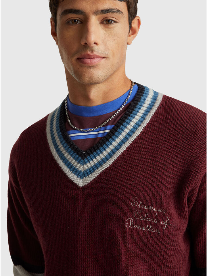 V NECK SWEATER L/S Men image number 4